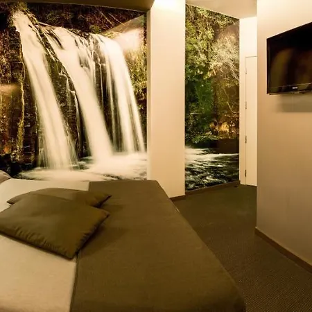Pineta Eco - Private Parking 4*
