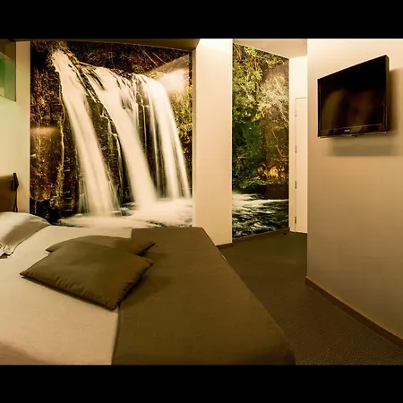 Pineta Eco - Private Parking 4*