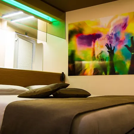 Pineta Eco - Private Parking 4*