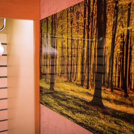 Pineta Eco - Private Parking ホテル 4*