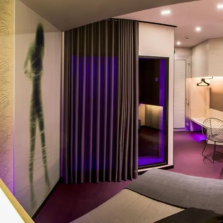 ホテル Pineta Eco - Private Parking 4*