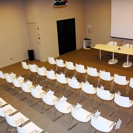 Pineta 4* Монсано