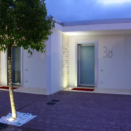 Отель Pineta 4*