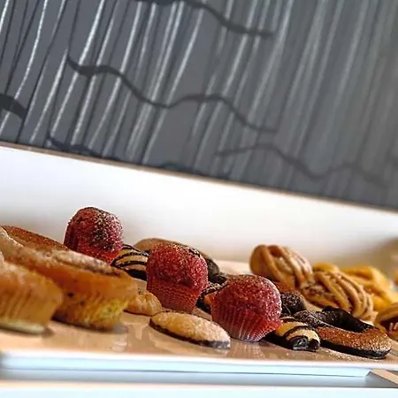 Pineta Eco - Private Parking Hotell
