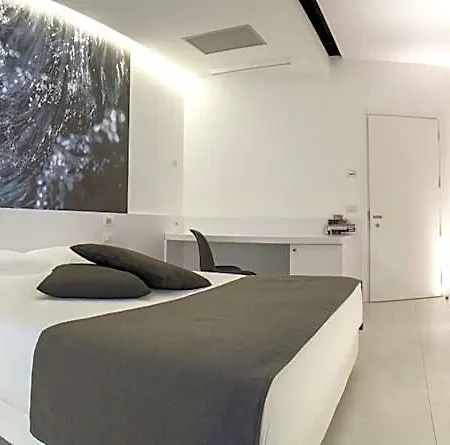 Pineta Eco - Private Parking 4* Monsano